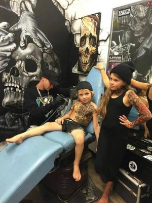 Тату-мастер Бенджамин Ллойд из Новой Зеландии сделал серию эпичных детских татуировок - Похоронный портал