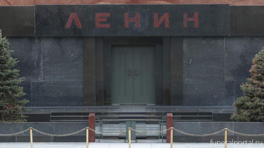 Мужчину задержали при попытке украсть тело Ленина - Похоронный портал