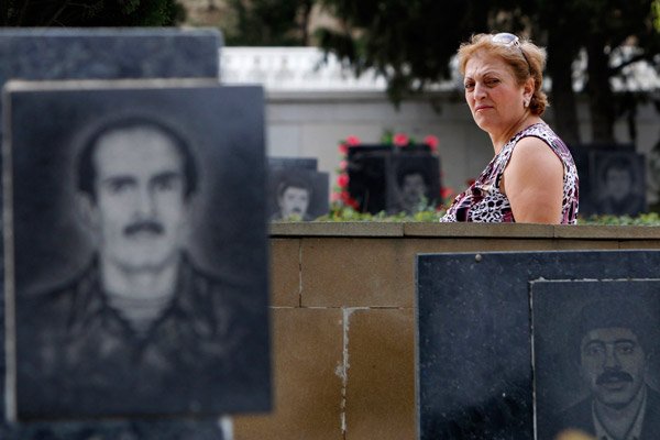 Азербайджан впервые обнародовал данные о погибших в карабахской войне - Похоронный портал