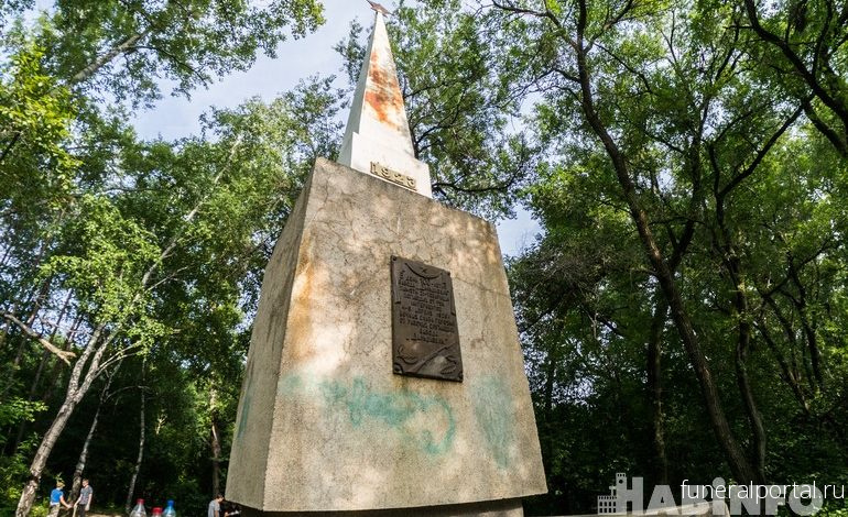 Хабаровск. Забытая могила: активисты пытаются возродить память о героях завода «Арсенал»