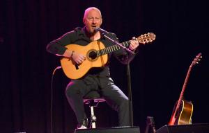 Умер исполнитель песни Wonderful Life Колин Вирнкоумб - Похоронный портал