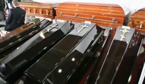 Власти Симферополя организовали ярмарку гробов - Похоронный портал