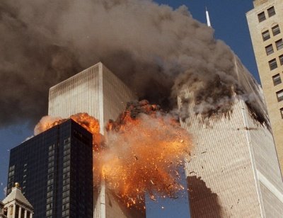 Мир вспоминает жертв терактов 11 сентября 