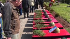 В Эстонии захоронили останки почти 100 советских воинов. - Похоронный портал