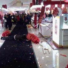Китаец покончил с собой после пятичасового шопинга с подругой - Похоронный портал