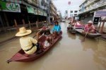 21 человек погиб, 181 ранен в результате наводнения в Таиланде. Видео. - Похоронный портал