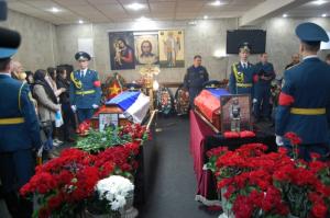 Более 500 человек пришли проститься с погибшими в огне ивановскими пожарными - Похоронный портал