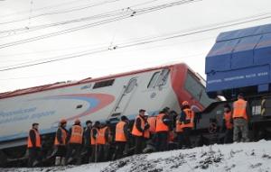 В Кемеровской области столкнулись два грузовых поезда, один человек погиб - Похоронный портал