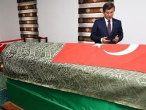 Премьер Турции посетил могилу предка основателей Османской империи в Сирии - Похоронный портал