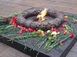 В Литве торжественно почтили память советских воинов - Похоронный портал