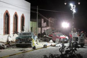В мексиканской трущобе на 14 месяцев исчез криминал - Похоронный портал