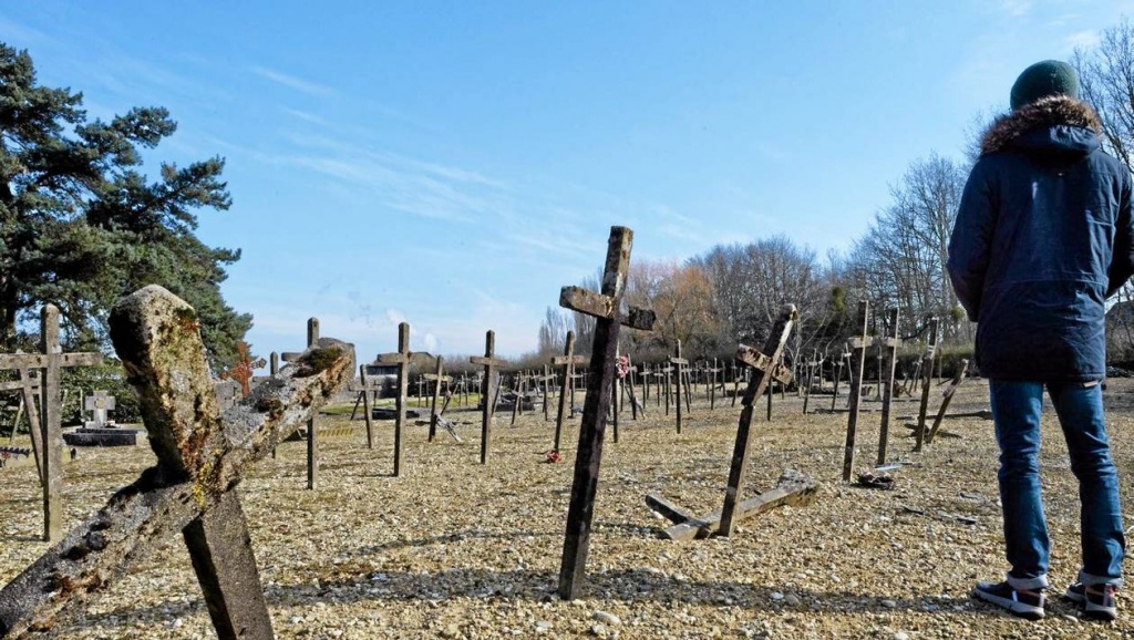 На кладбищах Парижа нет мест - Похоронный портал