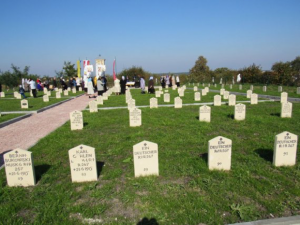 На Львовщине открыли военное кладбище Первой мировой войны - Похоронный портал