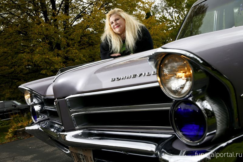 Meet the Illinois folks who collect and drive hearses: ‘I am into the morbid side of life’ - Похоронный портал