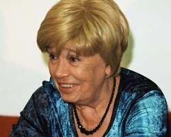 Скончалась писательница Иоанна Хмелевская - Похоронный портал