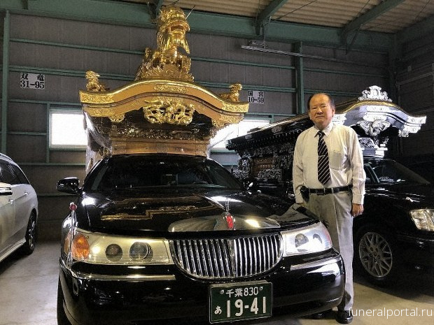 Lavish traditional hearses grow popular overseas amid falling use in Japan - Похоронный портал
