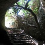 Израильские ученые нашли древние врата ада - Похоронный портал
