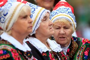 В Эстонии предложили ввести вдовью пенсию - Похоронный портал