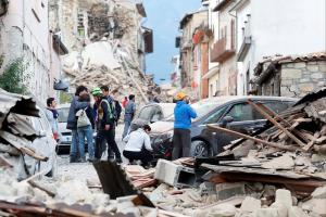 Жертвами землетрясения в Италии стали 14 человек - Похоронный портал