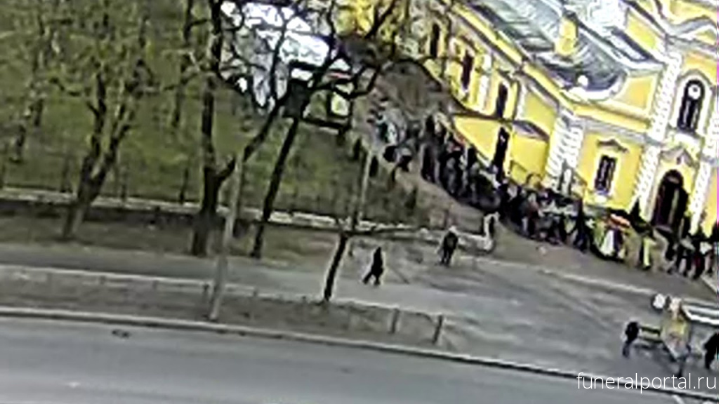 Похоронная процессия в Красном Селе вызвала негодование местных жителей - Похоронный портал