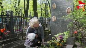 Петербуржцам в родовое захоронение «подселили» семью незнакомцев - Похоронный портал