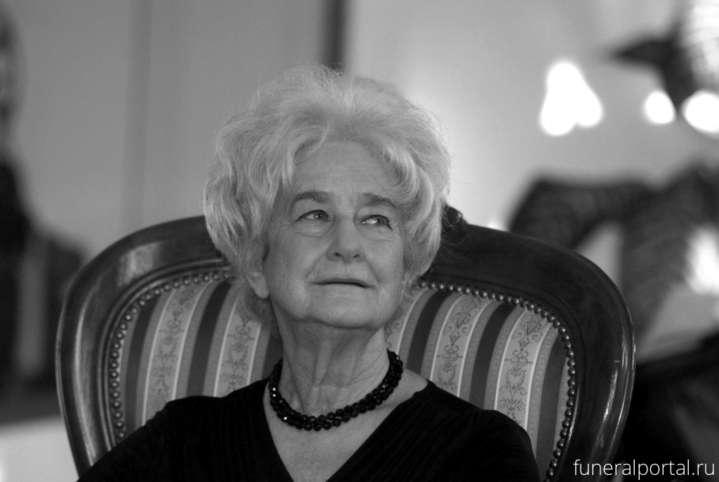 Умерла певица Хелена Лазарская (Helena Łazarska 1934-2022) - Похоронный портал