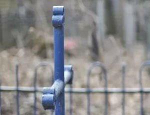 Вынесен приговор жителям Богородска, похищавшим оградки с кладбищ - Похоронный портал