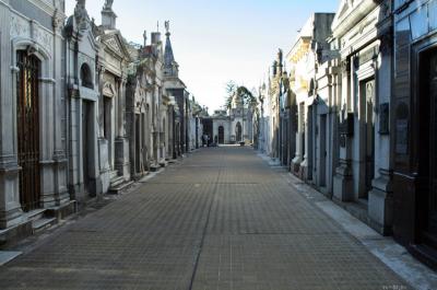 Город мертвых миллионеров: как выглядит самое знаменитое кладбище мира