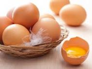 Ученые выяснили, сколько куриных яиц могут убить человека