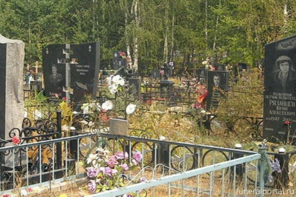 Нижний Новгород. Полиция проверила нелегальный пункт приема надгробий в Канавине - Похоронный портал