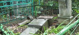 85 надгробий на Ново-Татарском кладбище Казани возвращены на место - Похоронный портал