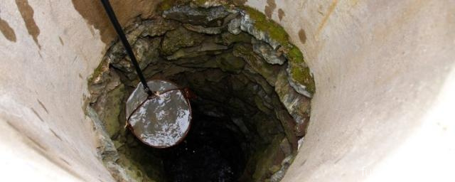 Волгогра́д. В 6-метровом колодце под Волгоградом нашли труп мужчины - Похоронный портал