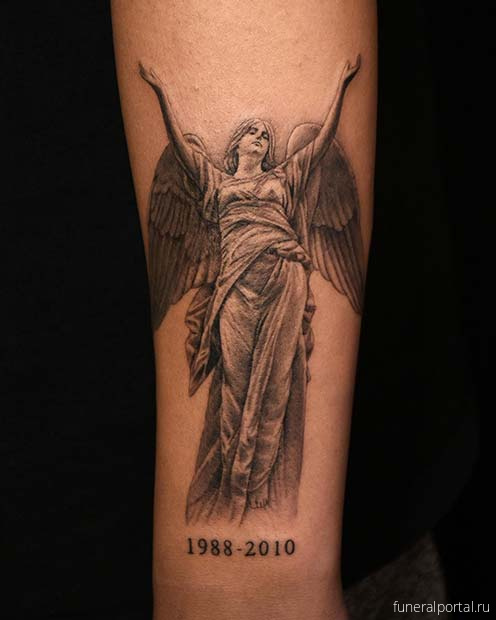 Татуировки на память об умершем отце