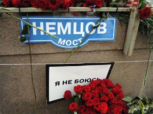 На могилы Немцова и Политковской станут водить экскурсии - Похоронный портал