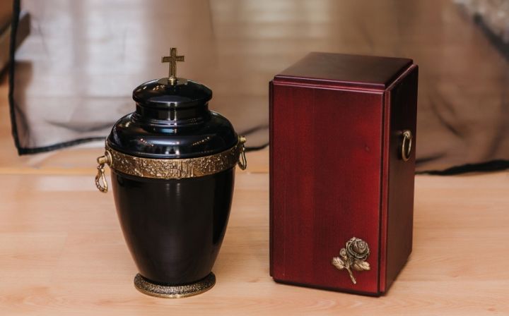 СМИ: латвийцы все чаще выбирают кремацию из-за переполненных кладбищ - Похоронный портал