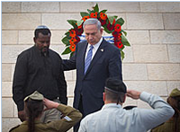 В Израиле открылись мероприятия Дня памяти павших - Похоронный портал