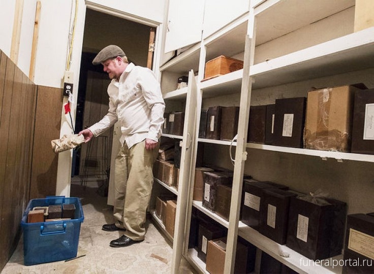 Американцам не хватает денег на похороны. Останки выбрасывают прямо на улицы - Похоронный портал