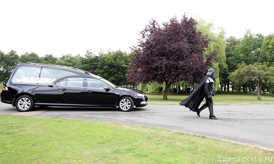 Darth Vader leads Star Wars funeral procession - Похоронный портал