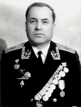 Умер вице-адмирал Георгий Неволин, возглавлявший Высшее училище подводного плавания  - Похоронный портал