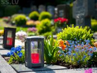 Власти Глазова просят горожан помочь в благоустройстве городского кладбища - Похоронный портал