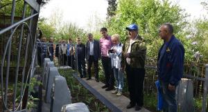 Никто не забыт: в Душанбе прошла акция памяти по случаю годовщины ВОВ - Похоронный портал