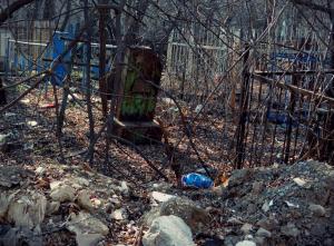 В Ханты-Мансийске очистили от мусора могилы ветеранов войны - Похоронный портал