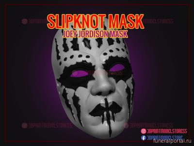 Это самая большая коллекция масок Slipknot в мире?
