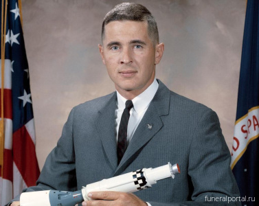 В США в авиакатастрофе погиб астронавт Уильям Андерс  - Похоронный портал