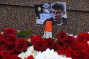В Бориса Немцова могли стрелять из двух пистолетов - Похоронный портал