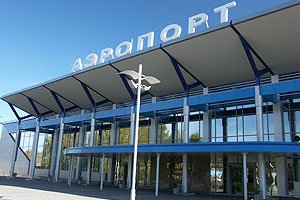 Томский аэропорт проверят после инцидента с потерянным гробом - Похоронный портал