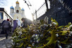 В Вербное воскресенье москвичи предпочли посещать храмы, а не кладбища - Похоронный портал