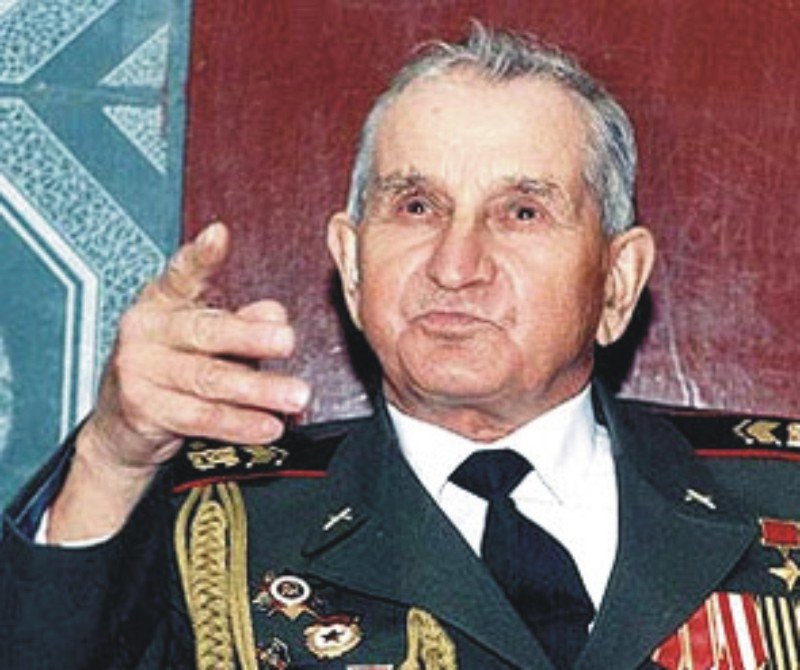 Кузнецов Николай Иванович (апрель,1922 - 11.09.2008)