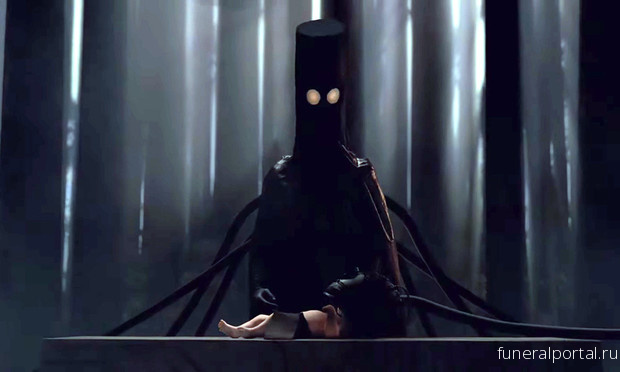 «Как можно ездить по могилам?»: челнинцы сообщили о вопиющей ситуации, сложившейся на местном кладбище - Похоронный портал