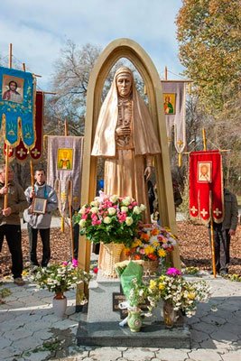 В Казахстане открыт памятник святой великой княгине Елисавете Романовой - Похоронный портал
